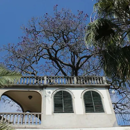 Πανσιόν Chocolate House *